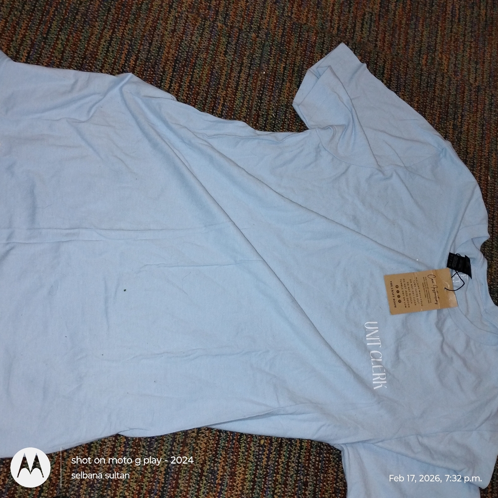 Uniqlo Light Blue Men's Short Sleeve Tee